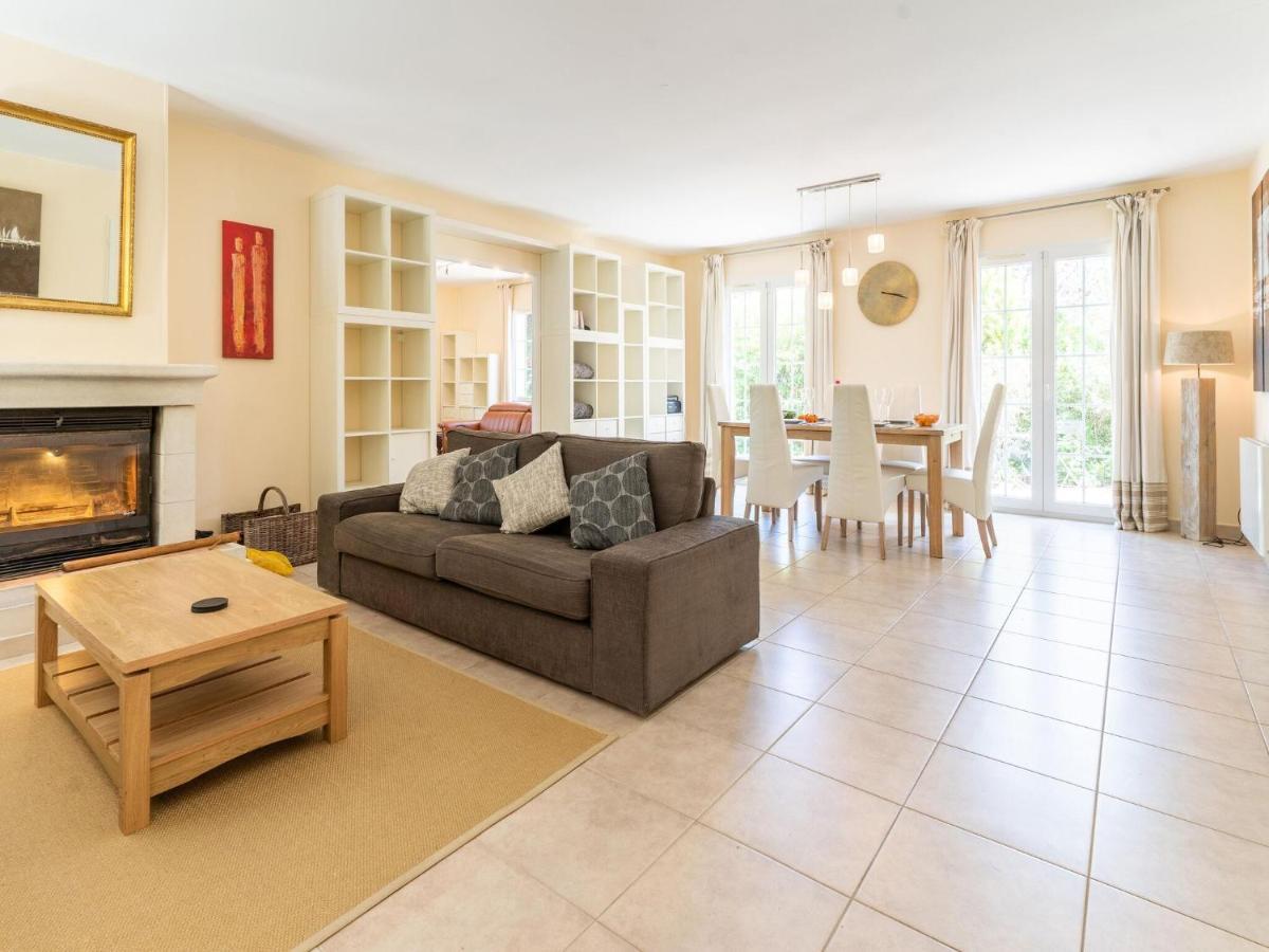Vacation Home In Limoux With Pool Extérieur photo
